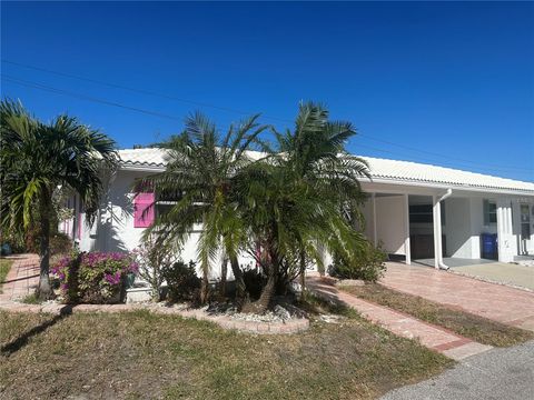 A home in LONGBOAT KEY