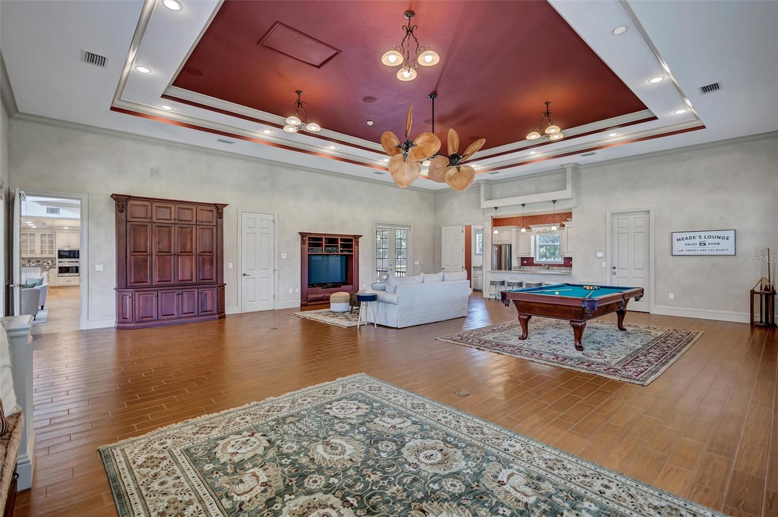 FOX CREEK ACRES - Residential