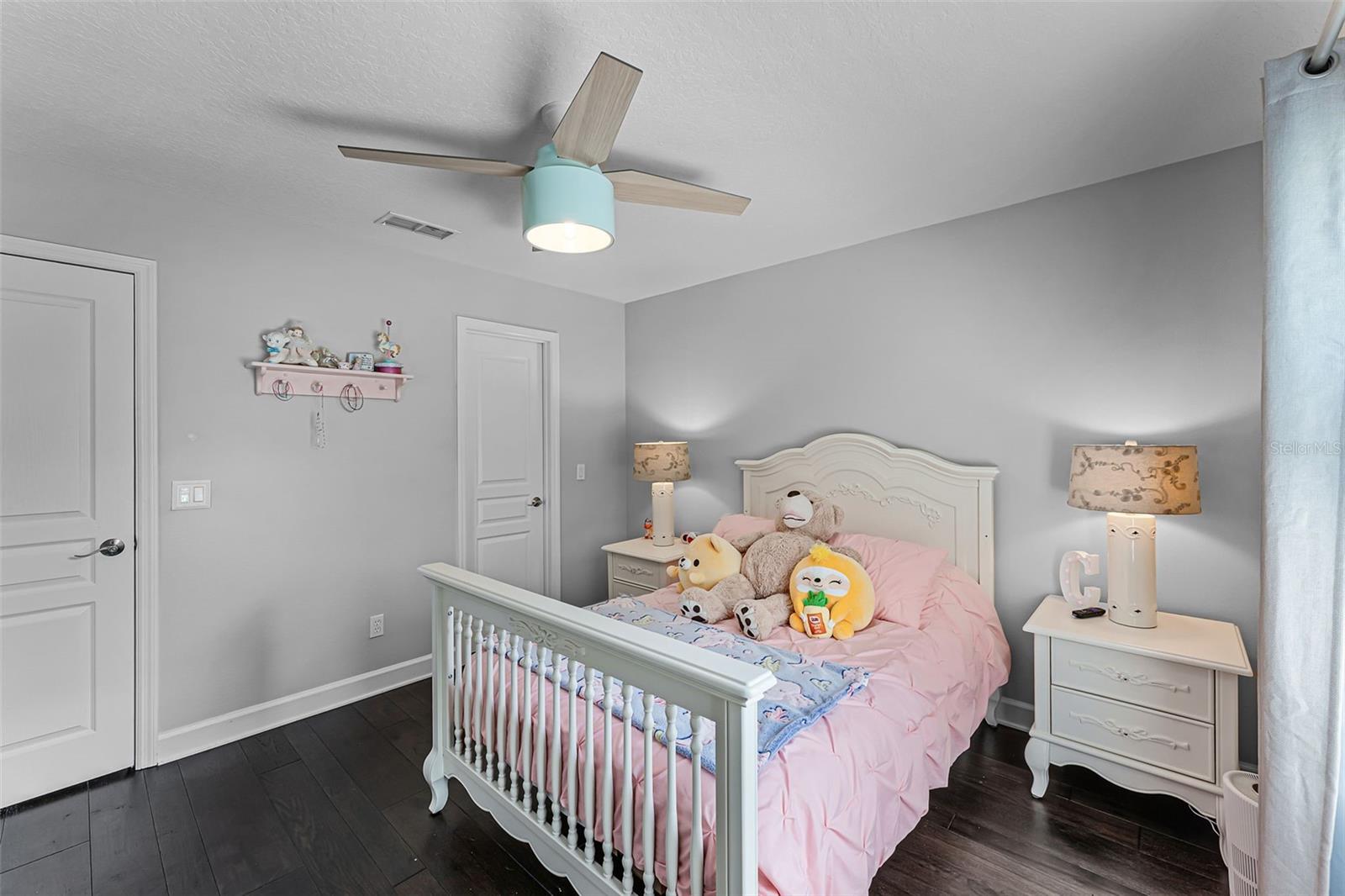 OSPREY LAKES - Residential