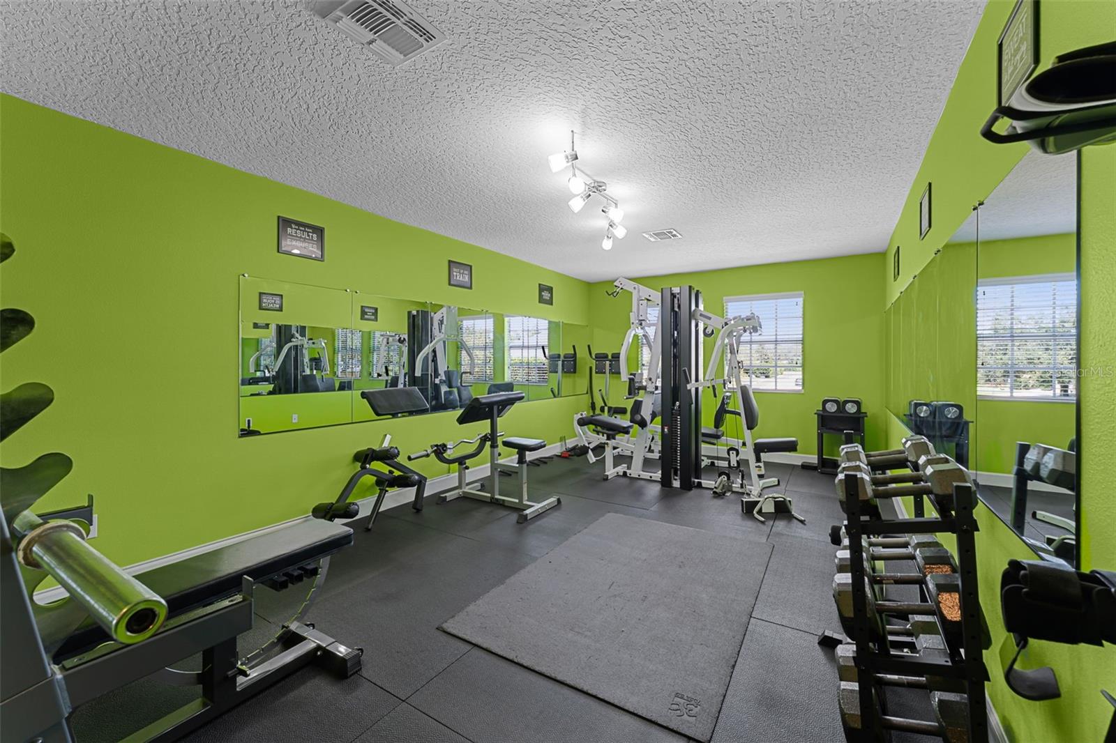 OSPREY LAKES - Residential