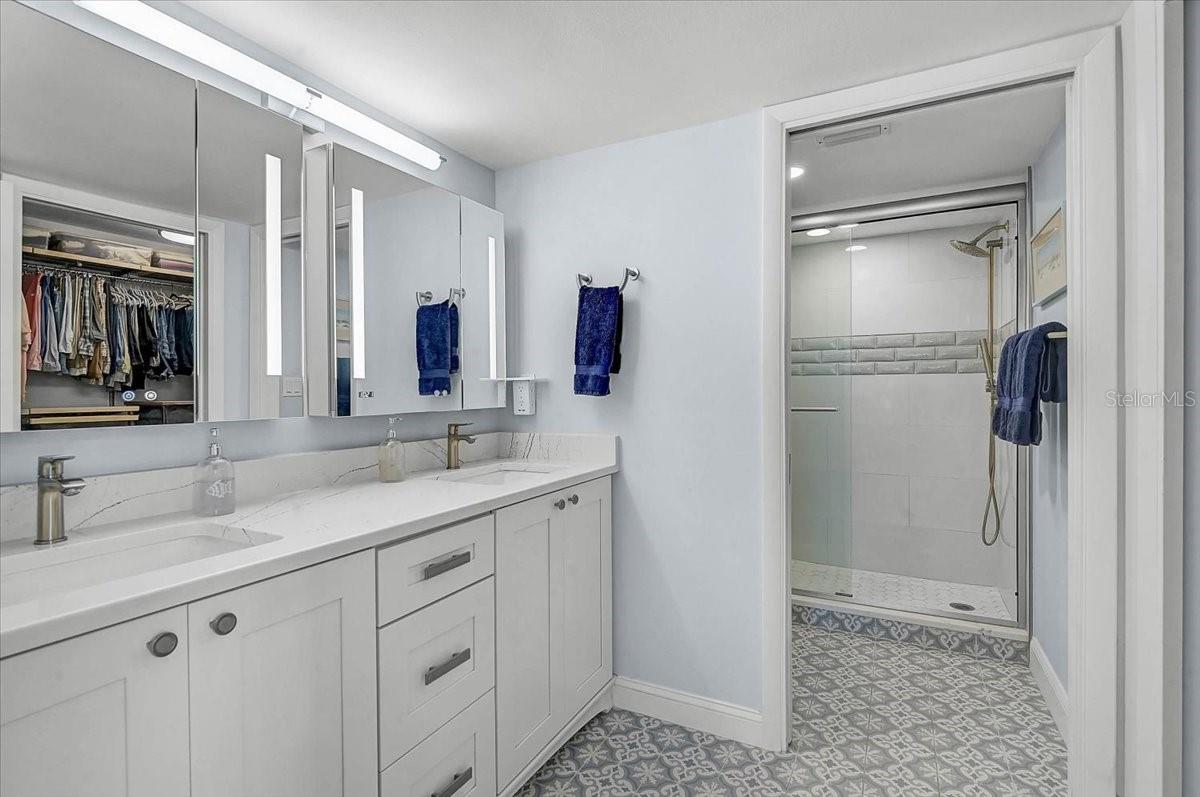ONE WATERGATE - Residential