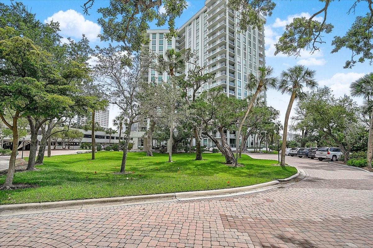 ONE WATERGATE - Residential