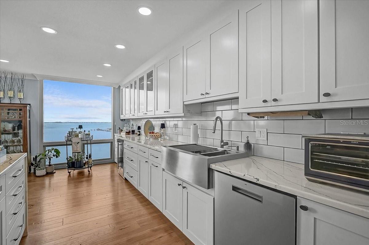 ONE WATERGATE - Residential
