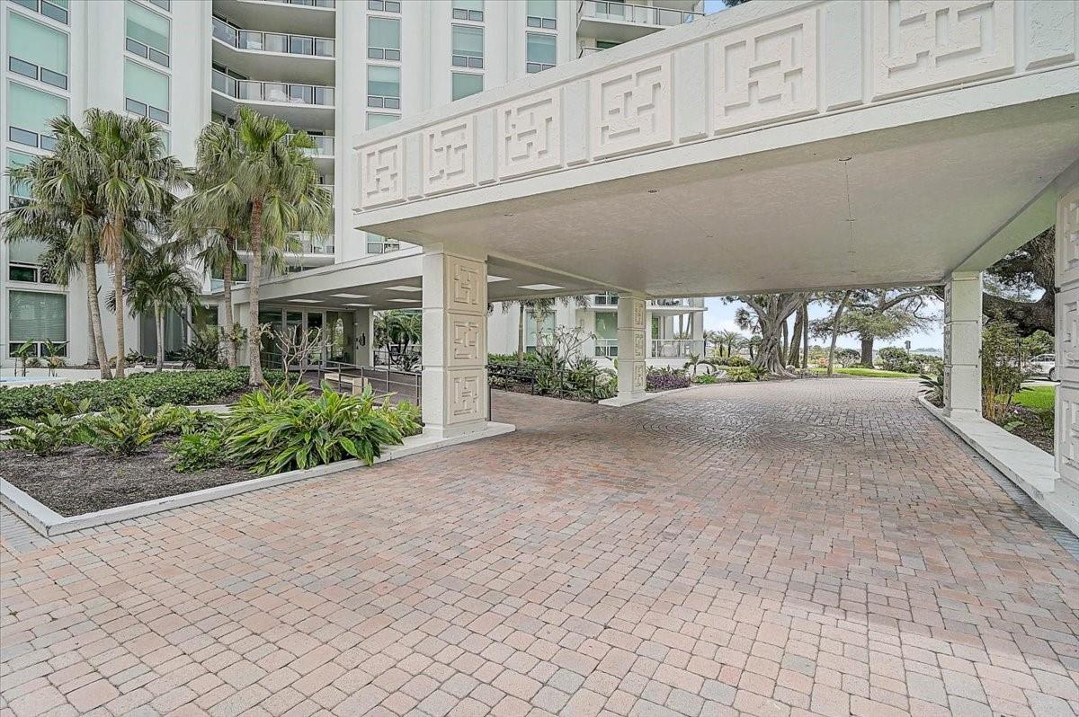 ONE WATERGATE - Residential