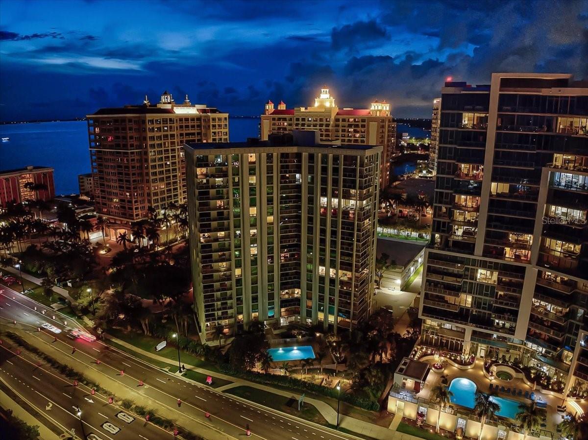 ONE WATERGATE - Residential