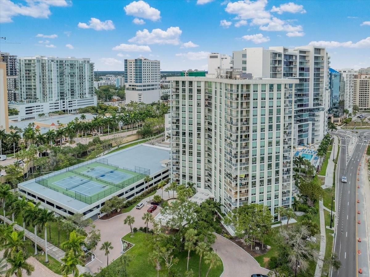 ONE WATERGATE - Residential
