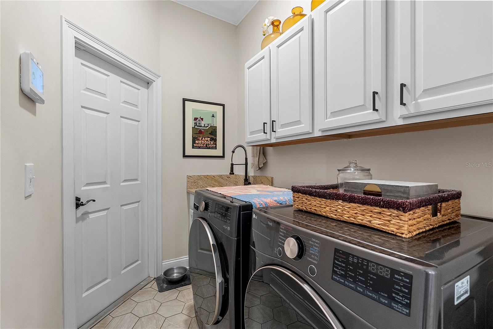 KEENES POINTE - Residential