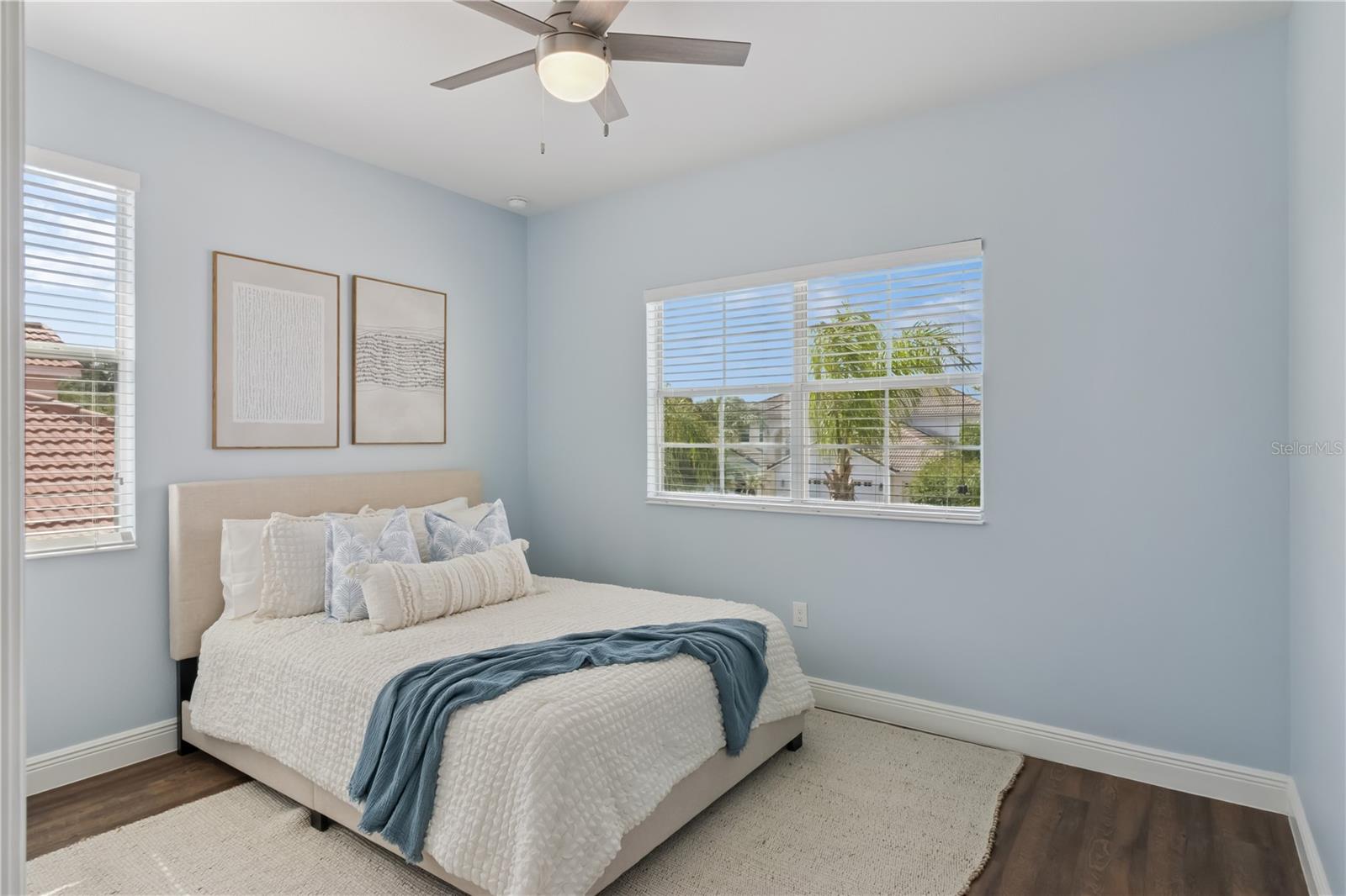 BELLALAGO PH 4P - Residential