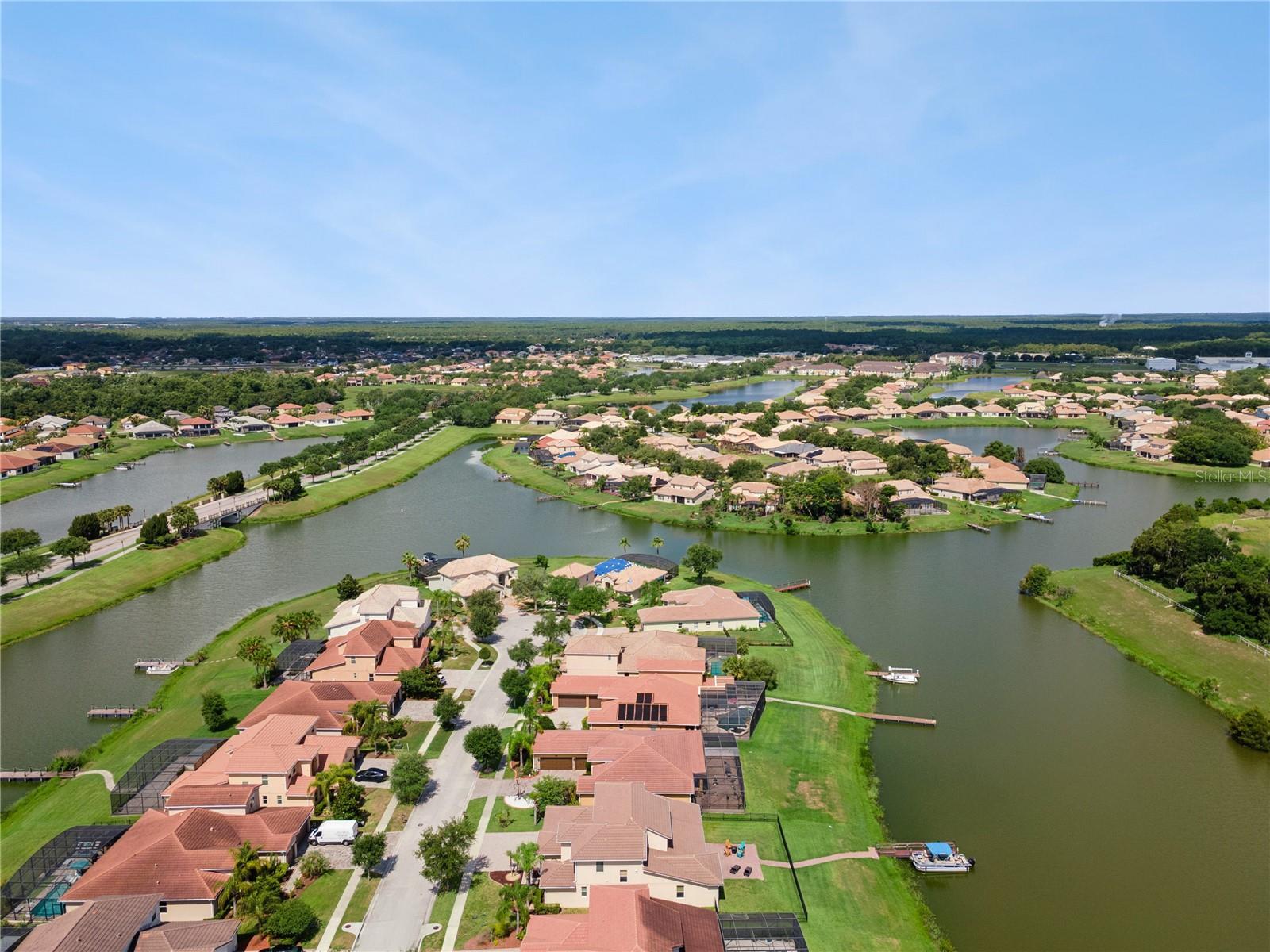 BELLALAGO PH 4P - Residential
