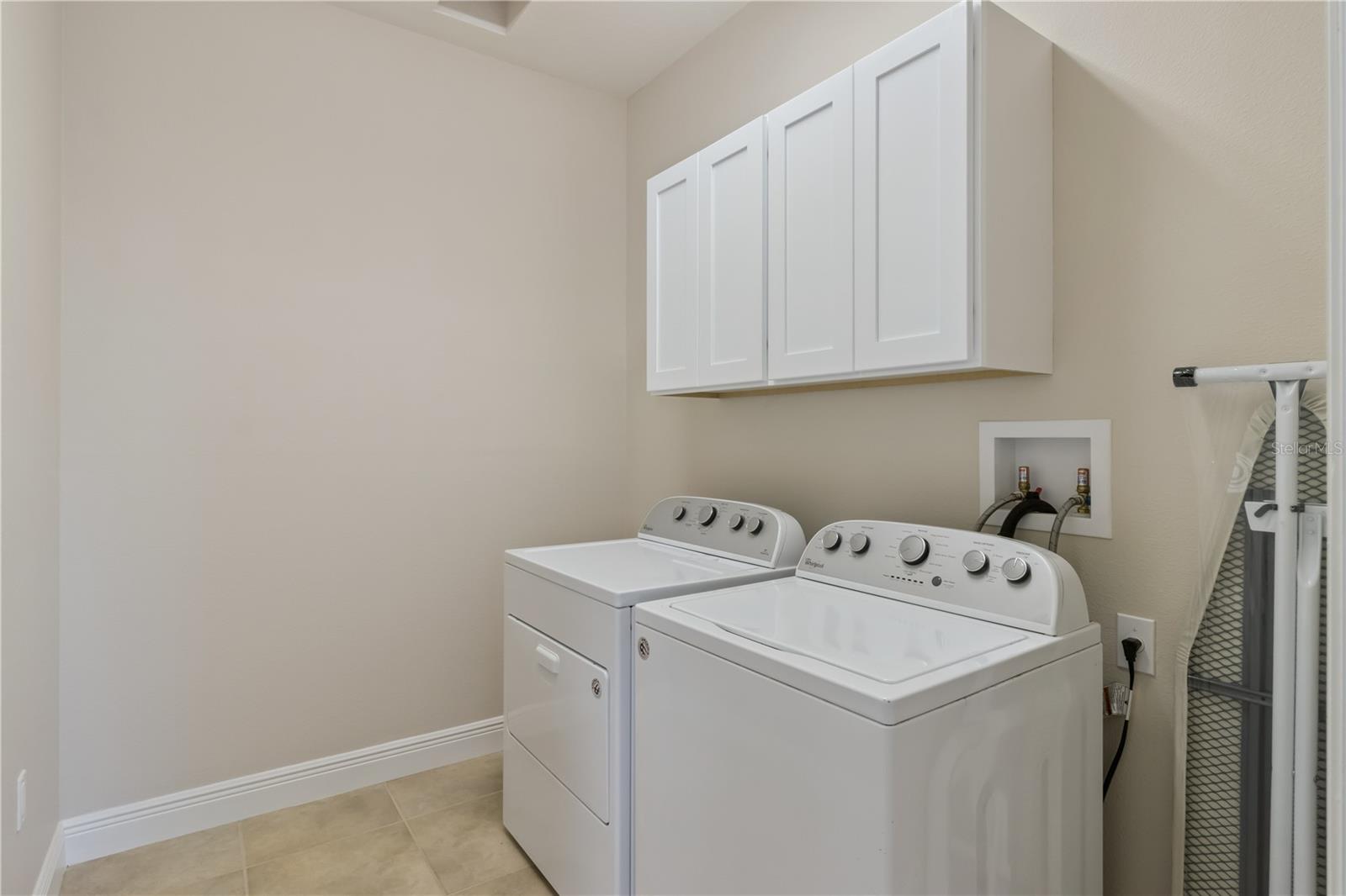 BELLALAGO PH 4P - Residential