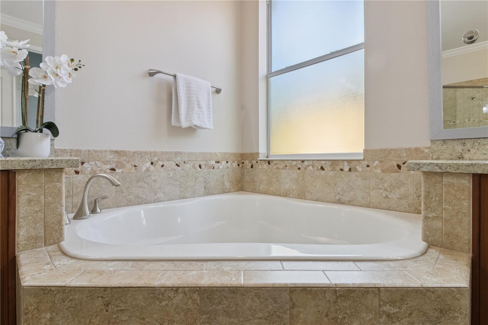 BELLALAGO PH 4P - Residential