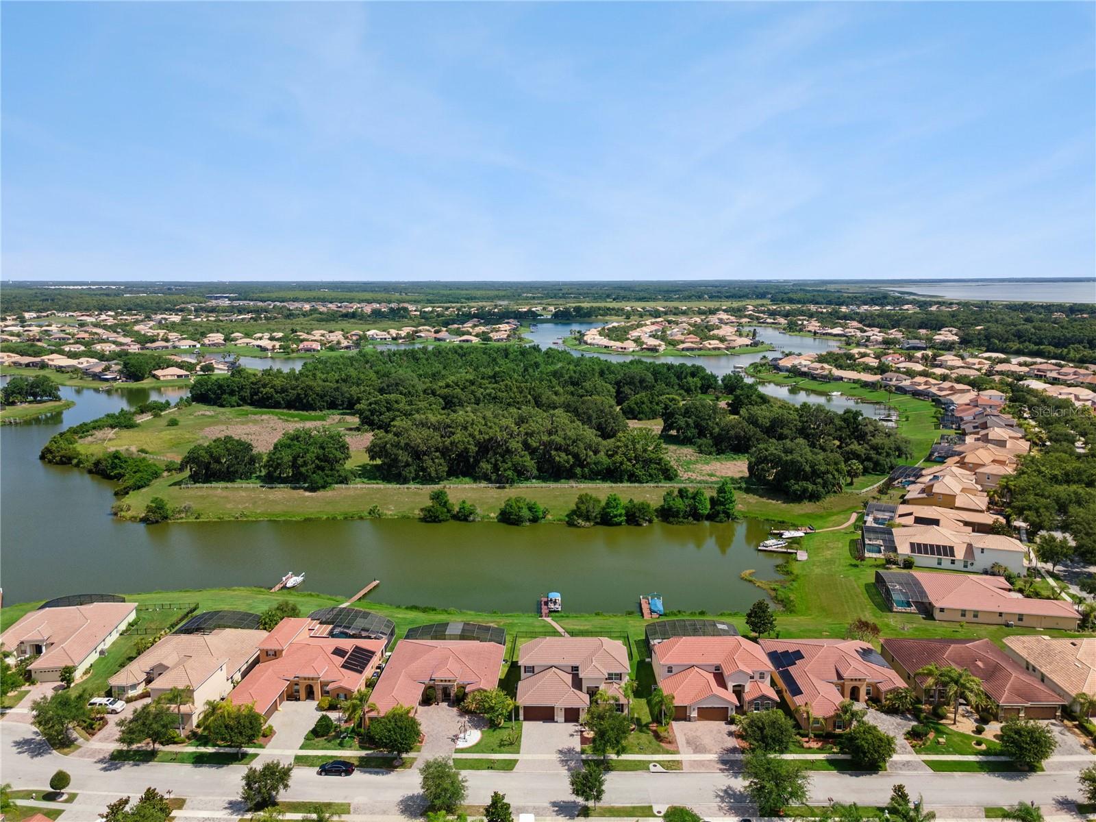 BELLALAGO PH 4P - Residential
