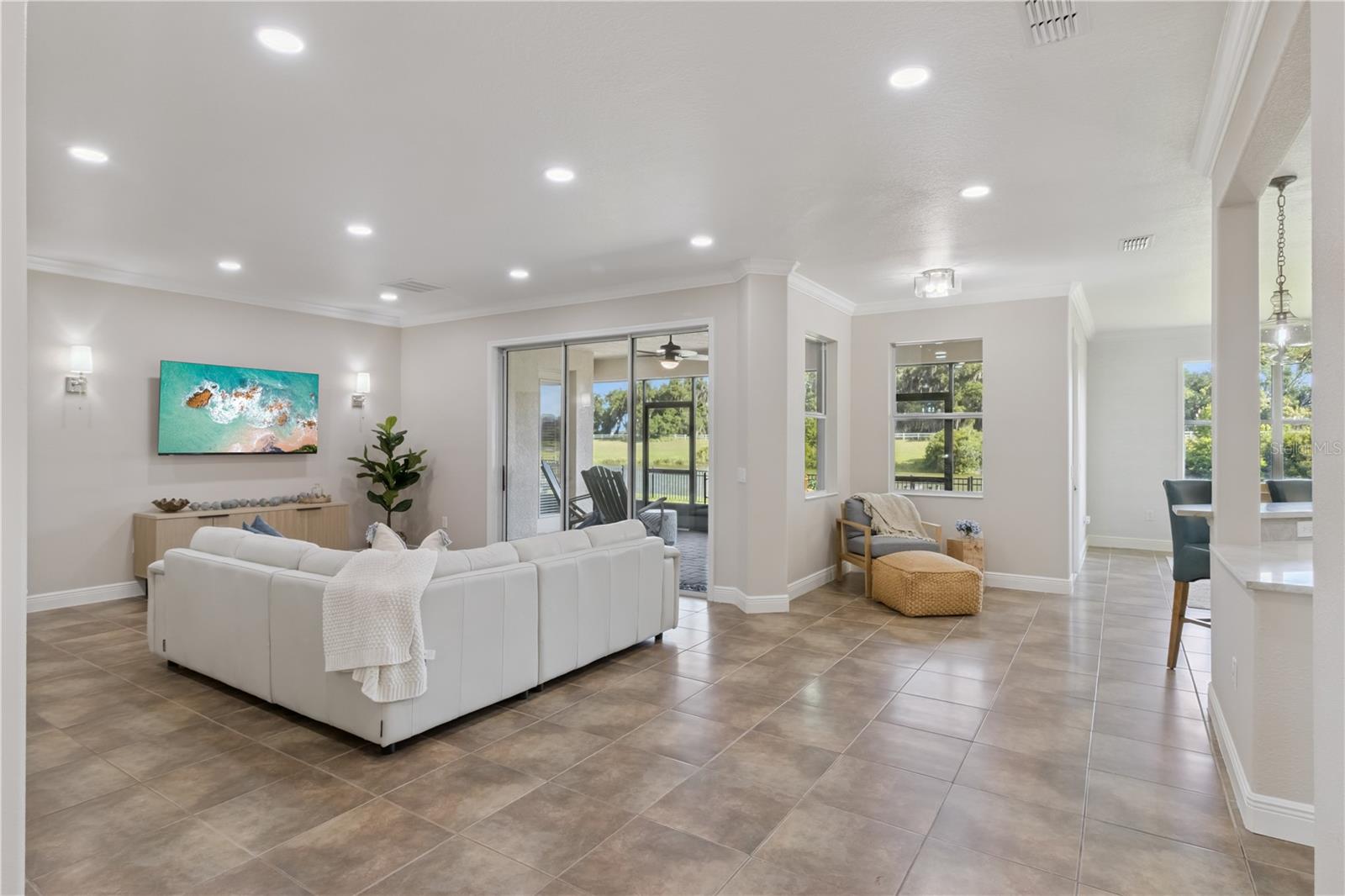 BELLALAGO PH 4P - Residential