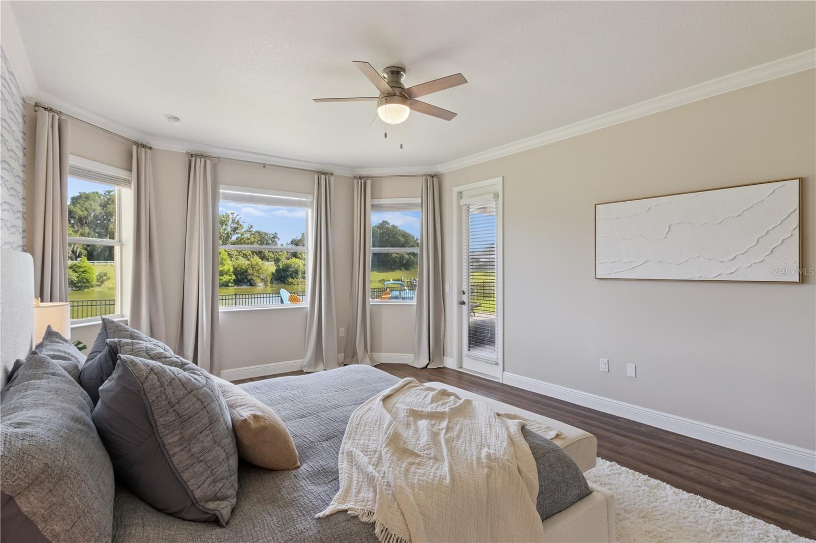 BELLALAGO PH 4P - Residential