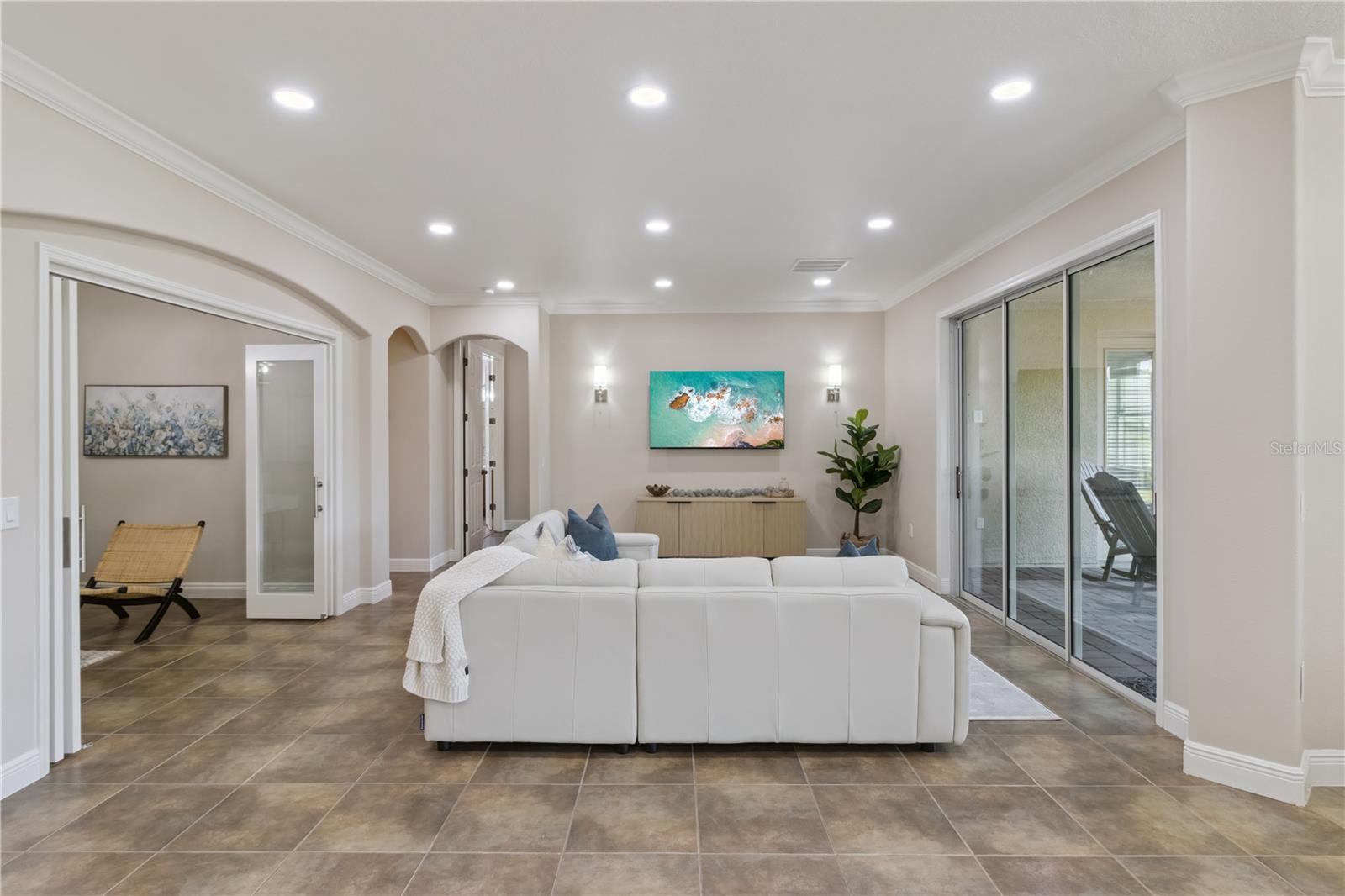 BELLALAGO PH 4P - Residential