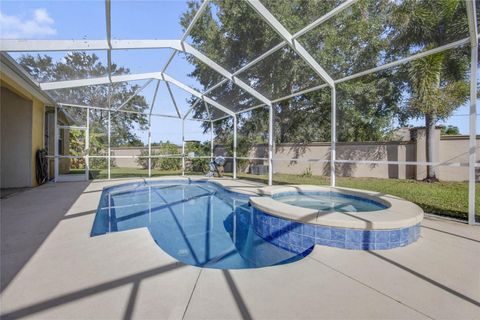 A home in WINTER HAVEN