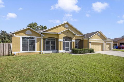 A home in WINTER HAVEN