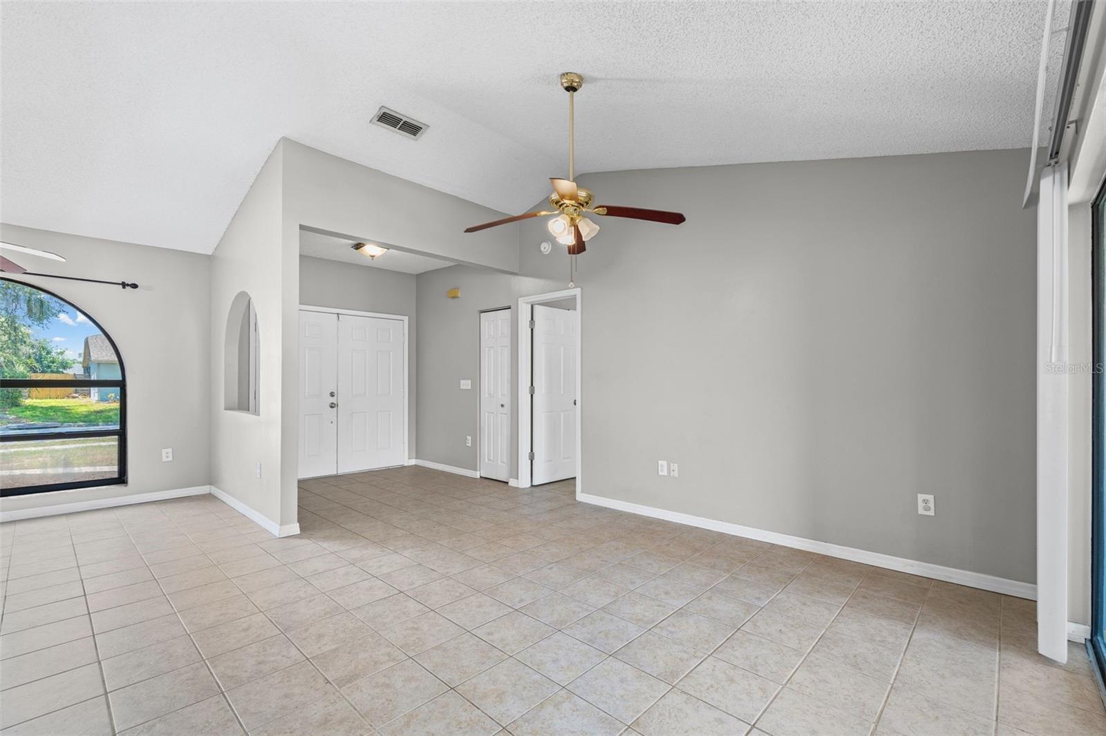 COPPERFIELD - Residential
