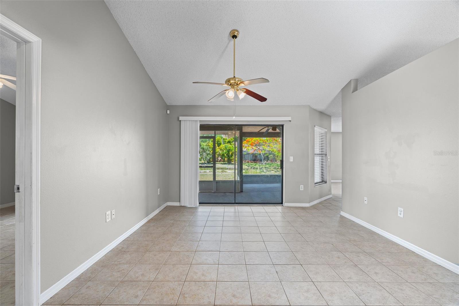 COPPERFIELD - Residential