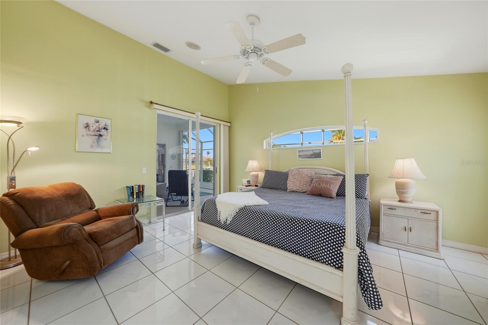 PUNTA GORDA ISLES SEC 15 - Residential