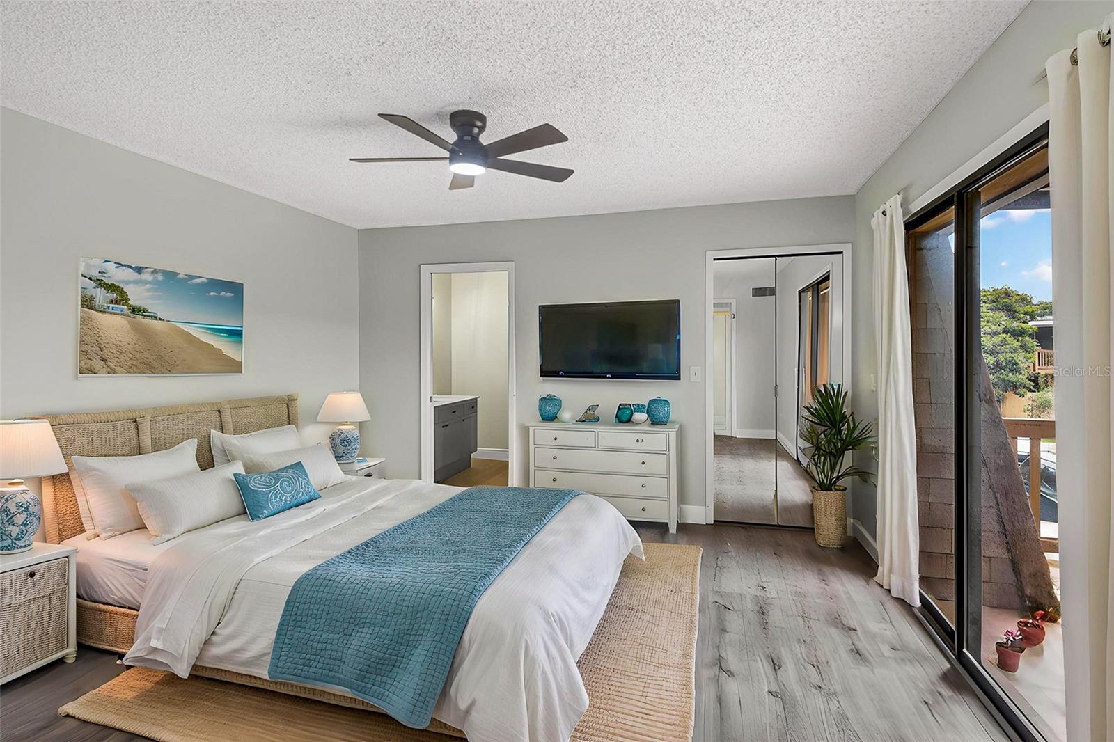 TENNIS VILLAGE SEC 04 - Residential