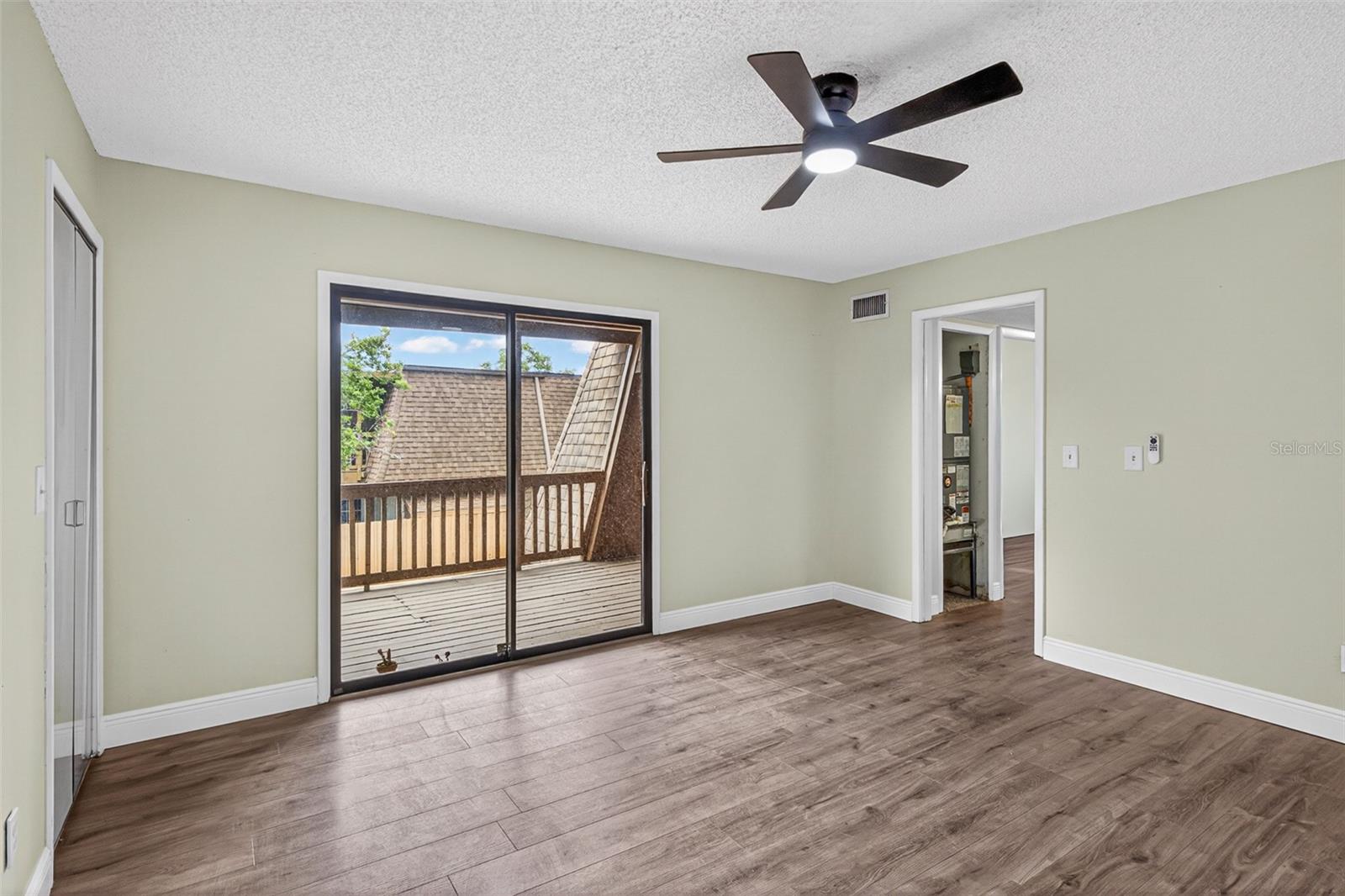 TENNIS VILLAGE SEC 04 - Residential