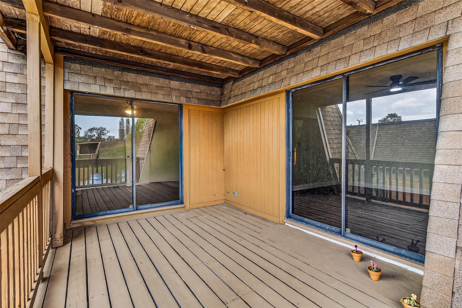 TENNIS VILLAGE SEC 04 - Residential