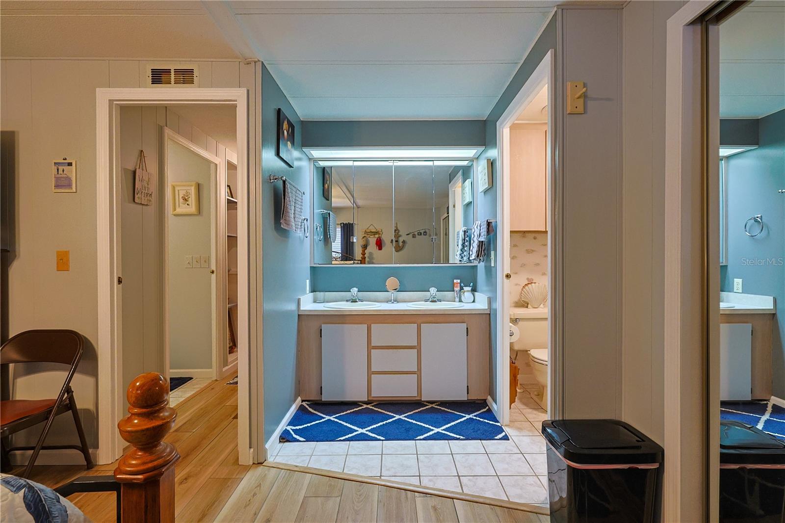 EAST COVE - Residential