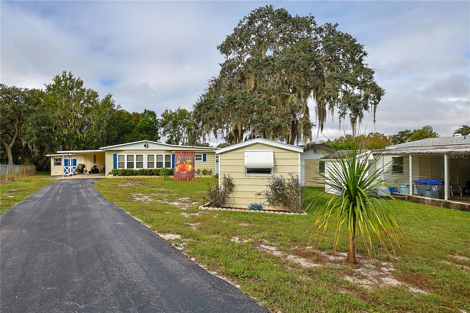 EAST COVE - Residential