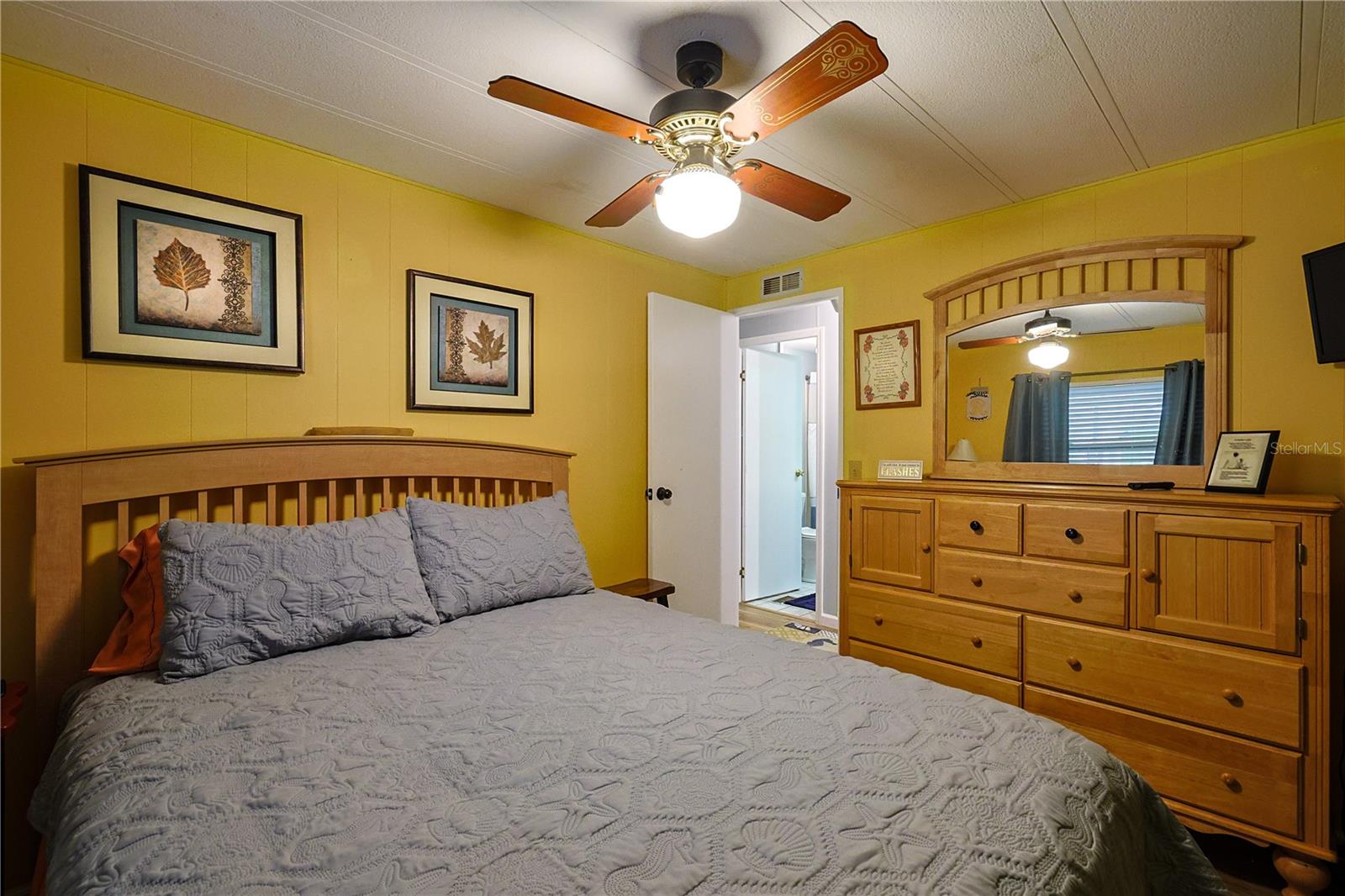 EAST COVE - Residential