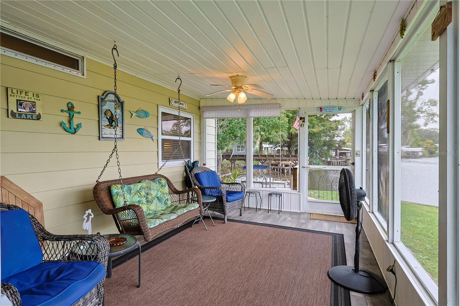 EAST COVE - Residential