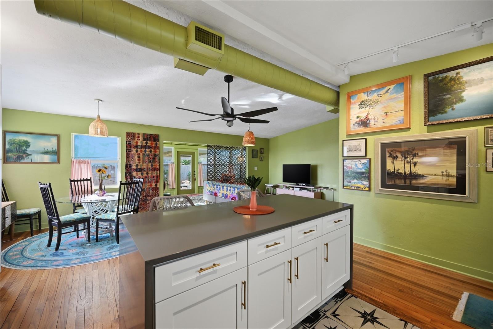 PHILLIPS JOHN SUB REPLAT OF - Residential