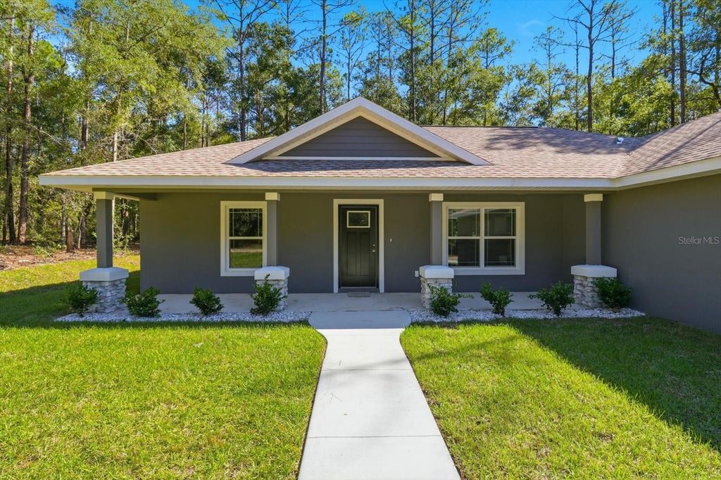 Photo of 9923 N Baldwin Terrace, Dunnellon, FL 34434 (MLS # G5099485)