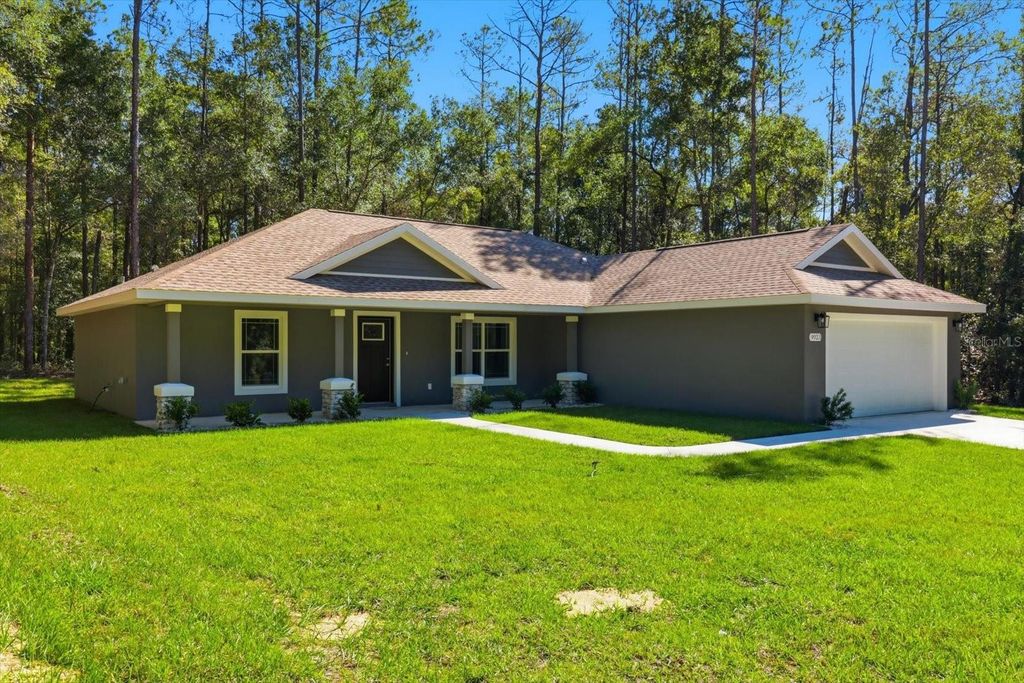 Photo of 9923 N Baldwin Terrace, Dunnellon, FL 34434 (MLS # G5099485)