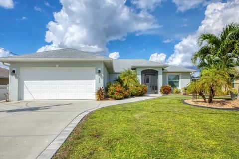 Photo of 108 Albatross Road, Rotonda West, FL 33947 (MLS # N6139556)