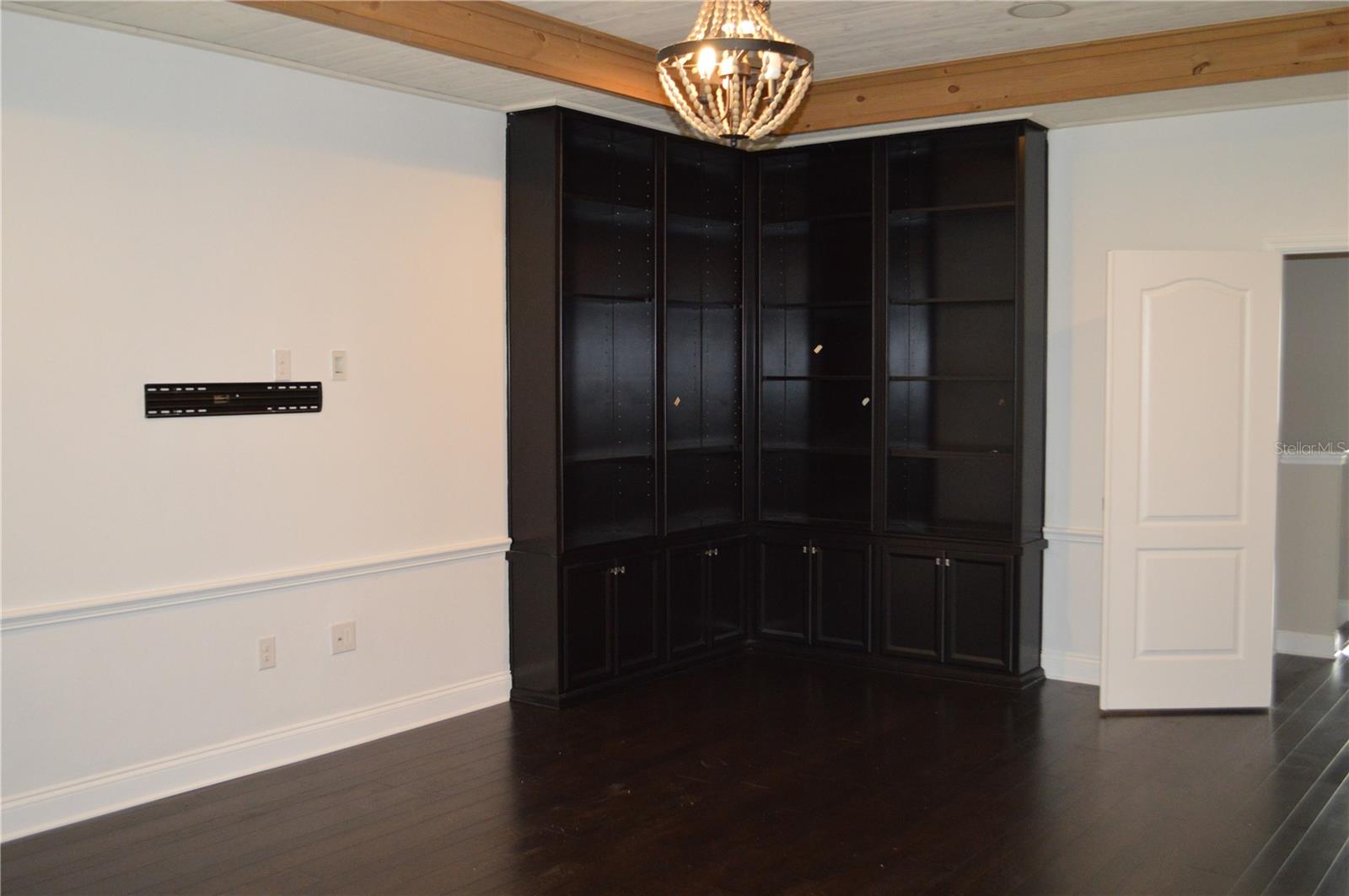 LUKAS LANDING - Residential