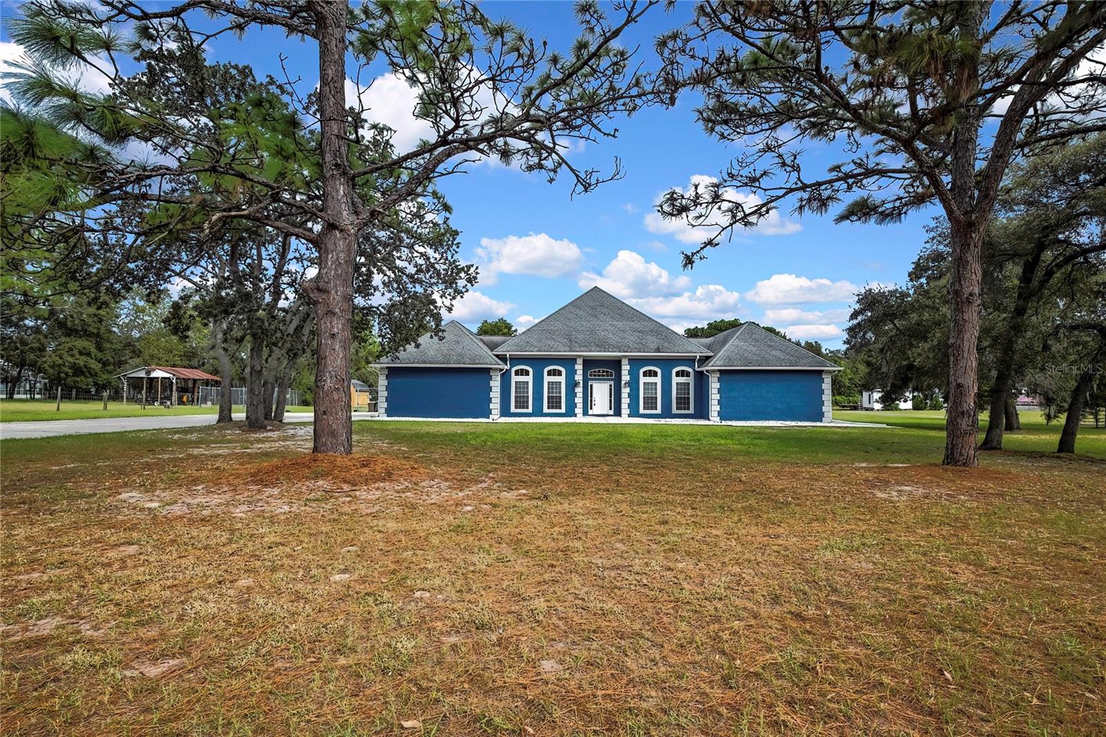 THE HIGHLANDS - Residential