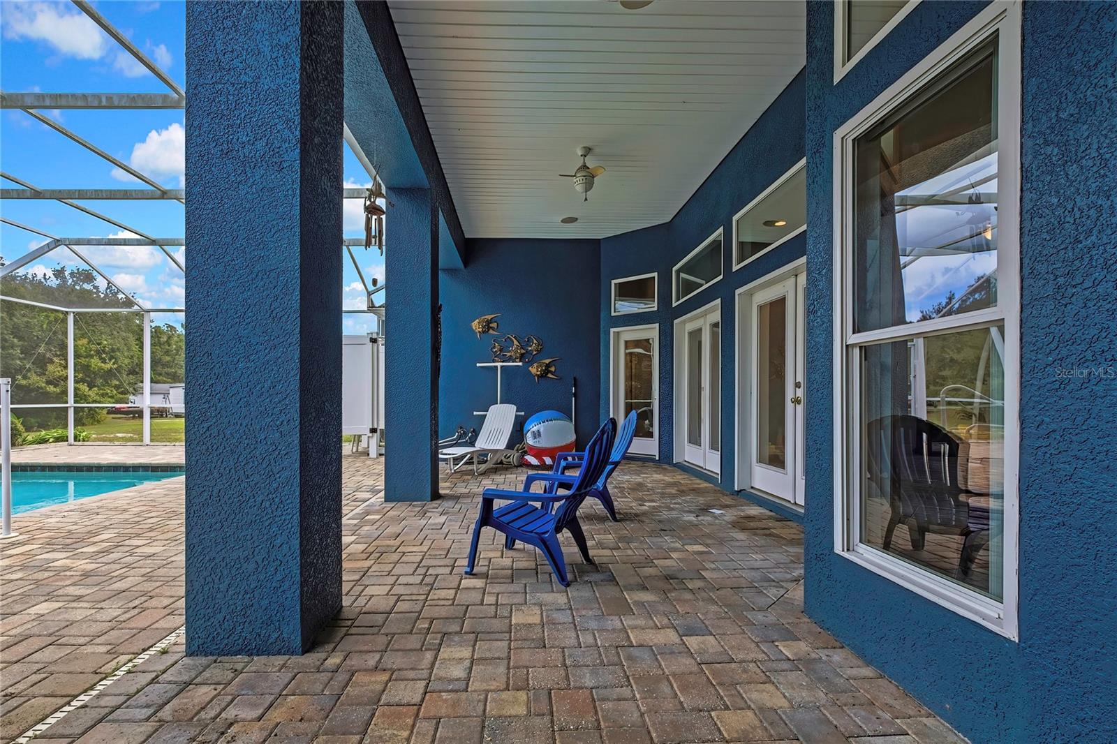 THE HIGHLANDS - Residential