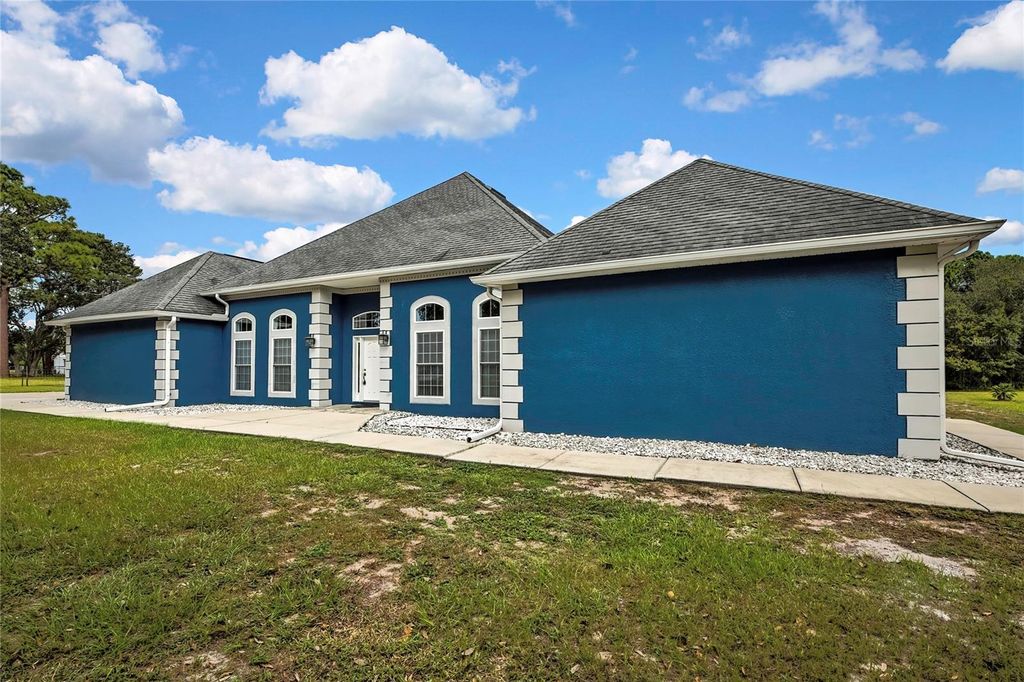 Photo of 16603 Diplomat Drive, Spring Hill, FL 34610 (MLS # W7879592)