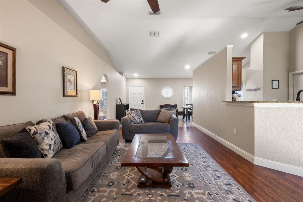 Photo of 11134 Mayflower Road, Spring Hill, FL 34608 (MLS # TB8558022)