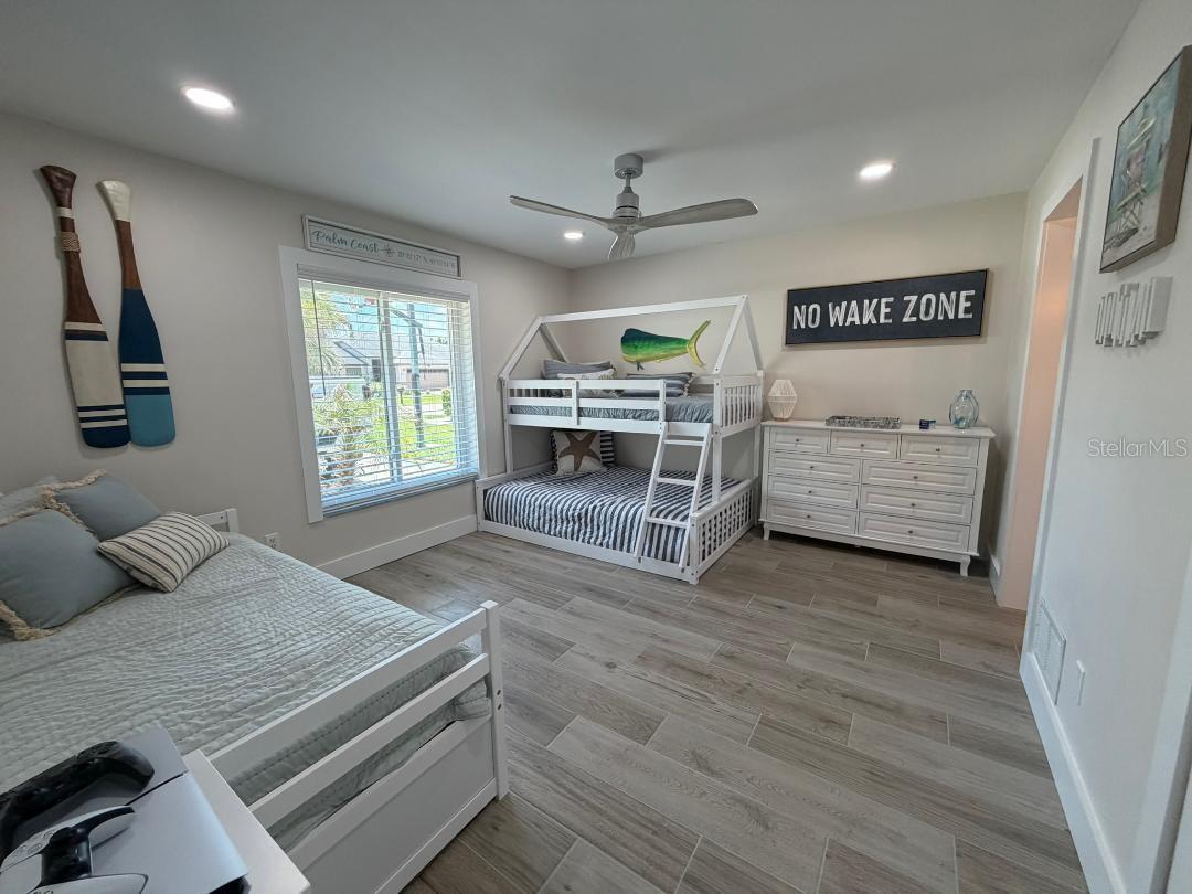 COUNTRY CLUB COVE SEC 14 - Residential