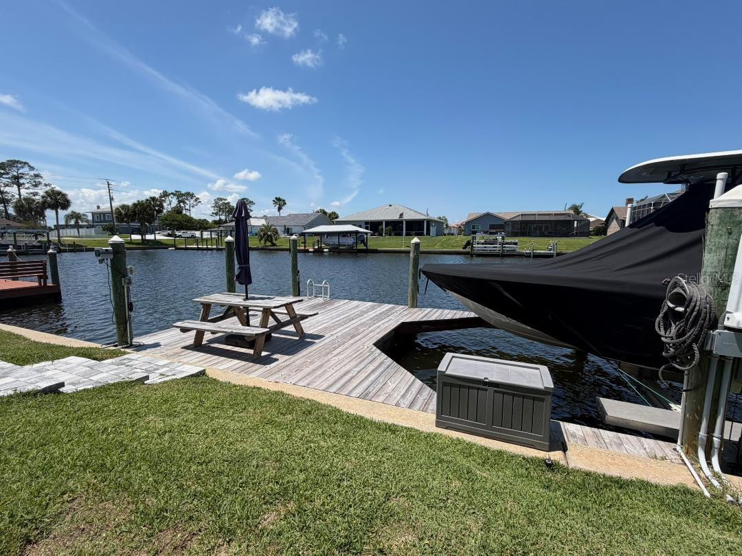 COUNTRY CLUB COVE SEC 14 - Residential