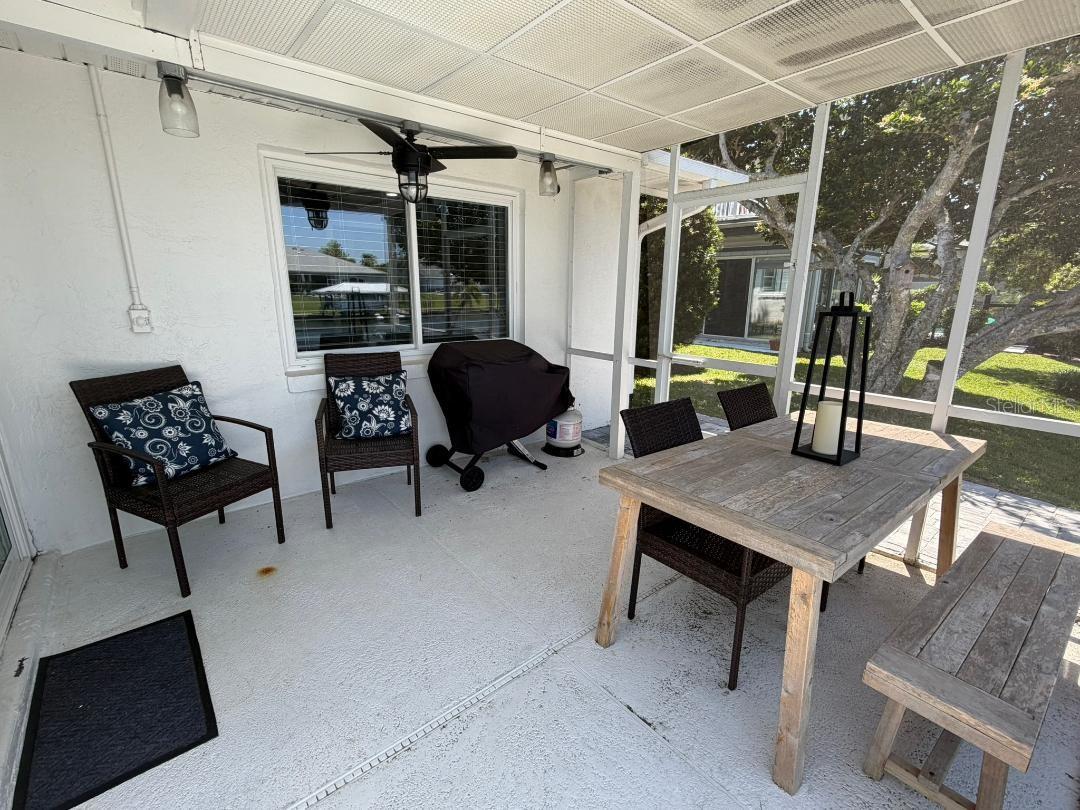 COUNTRY CLUB COVE SEC 14 - Residential