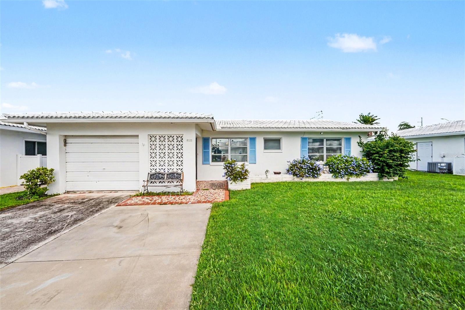4133 96TH TERRACE N 4133