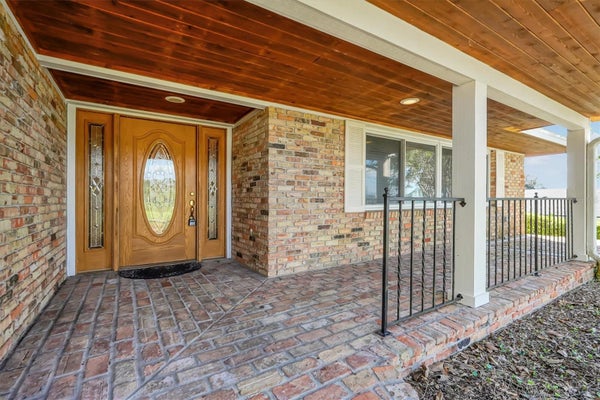1400 AVENUE D NE, WINTER HAVEN, FL 33881 - Image 2d3db63f6e98fab996fbdf046dfb91d2/1107032190