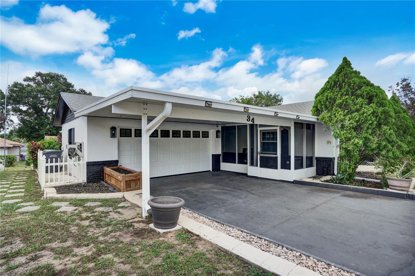 34 JUNIPER