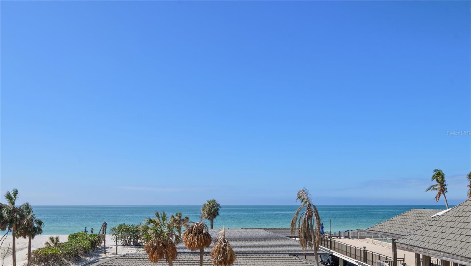 7600 BAYSHORE DRIVE 204