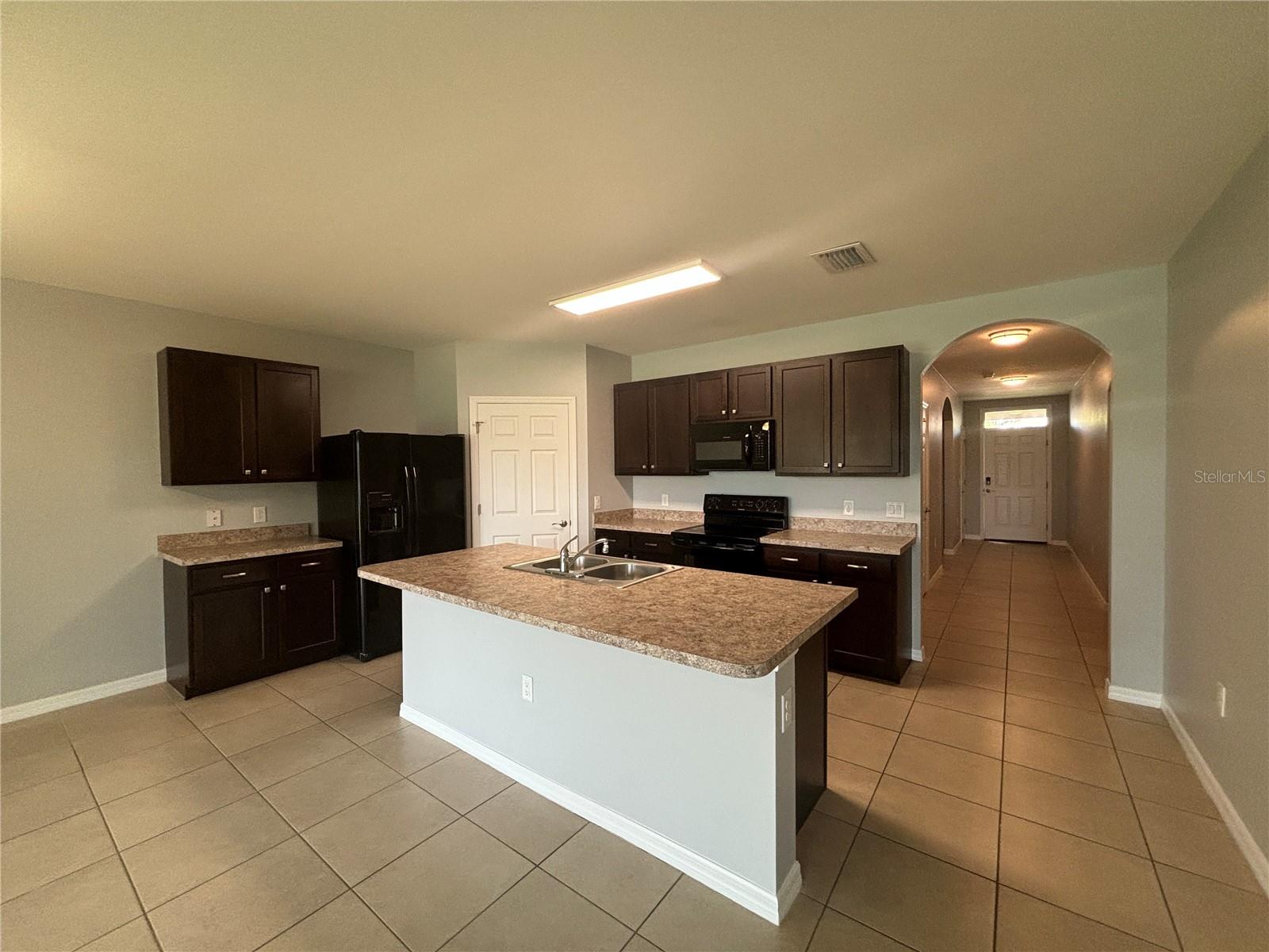 ENTRADA - Residential Lease