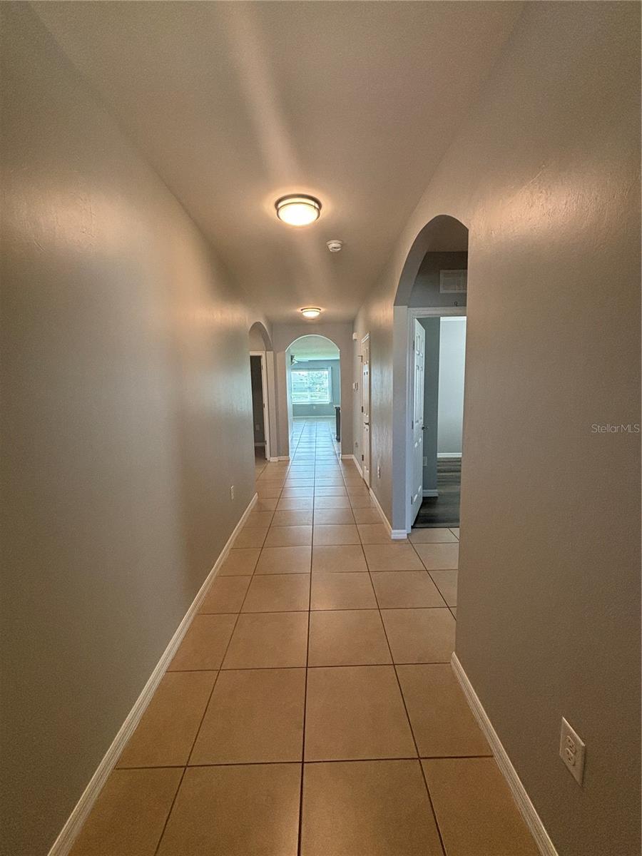 ENTRADA - Residential Lease