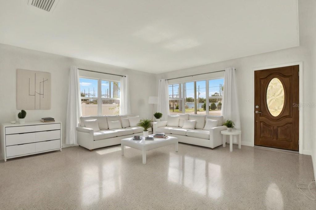 Photo of 4954 1st Avenue S, St Petersburg, FL 33707 (MLS # TB8411455)